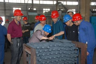 河鋼石鋼 一線職工“走出去”，技術(shù)交流“活起來(lái)”